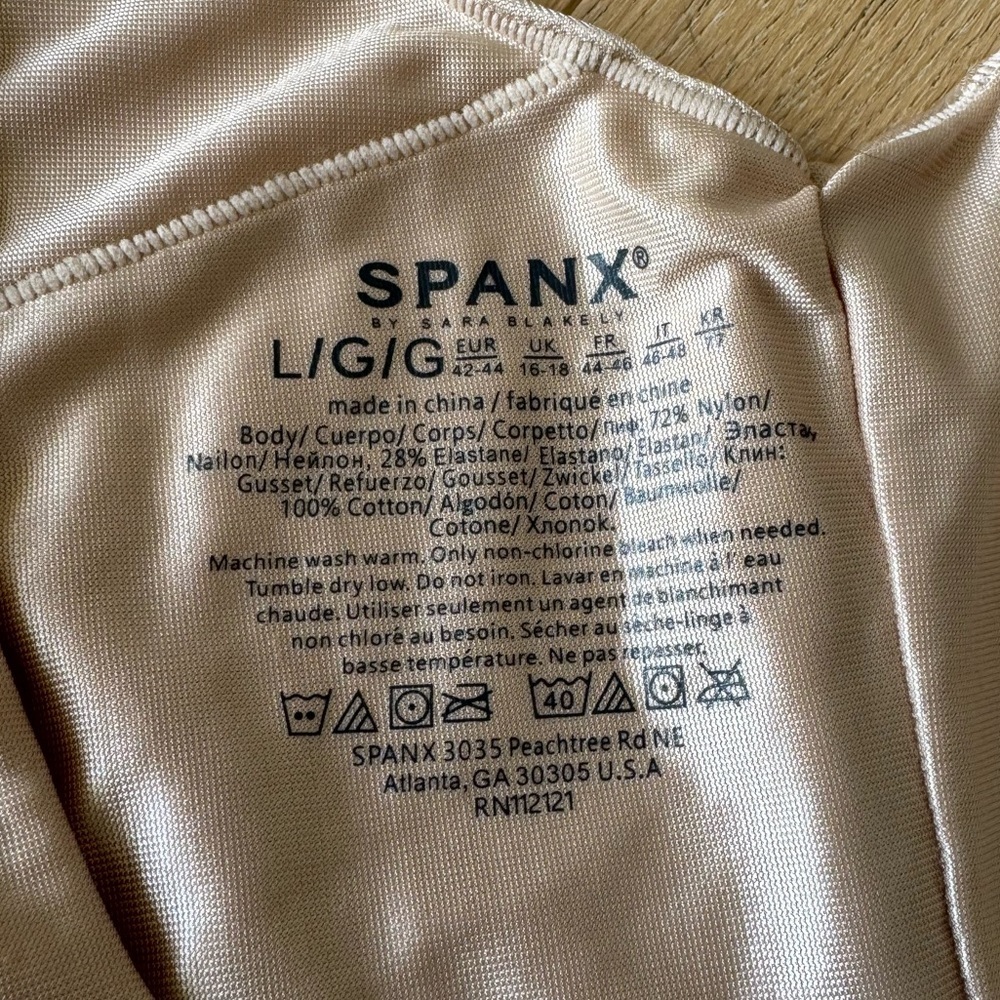SPANX Nude Open Bust Mid-thigh Bodysuit Shape wear Large - Picture 3 of 7